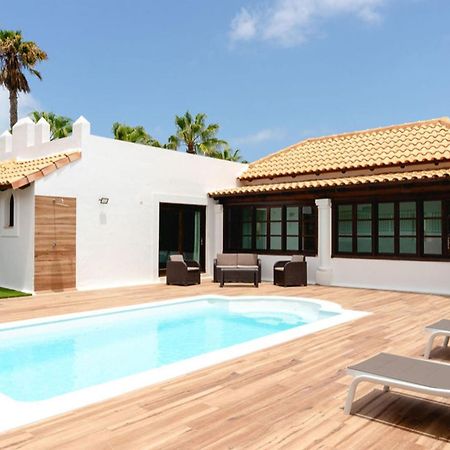 Villa Relax Deluxe Private Pool Corralejo By Holidays Home Екстер'єр фото