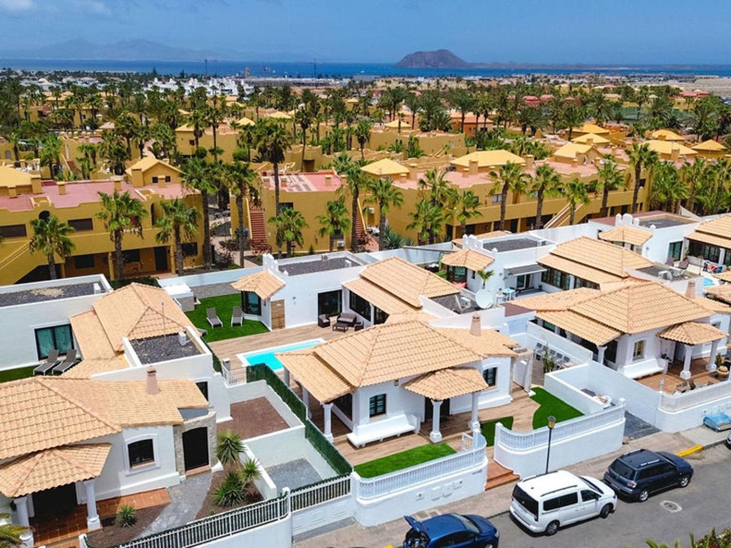 Villa Relax Deluxe Private Pool Corralejo By Holidays Home Екстер'єр фото